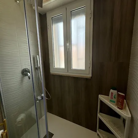 La Perla Rara Apartment *